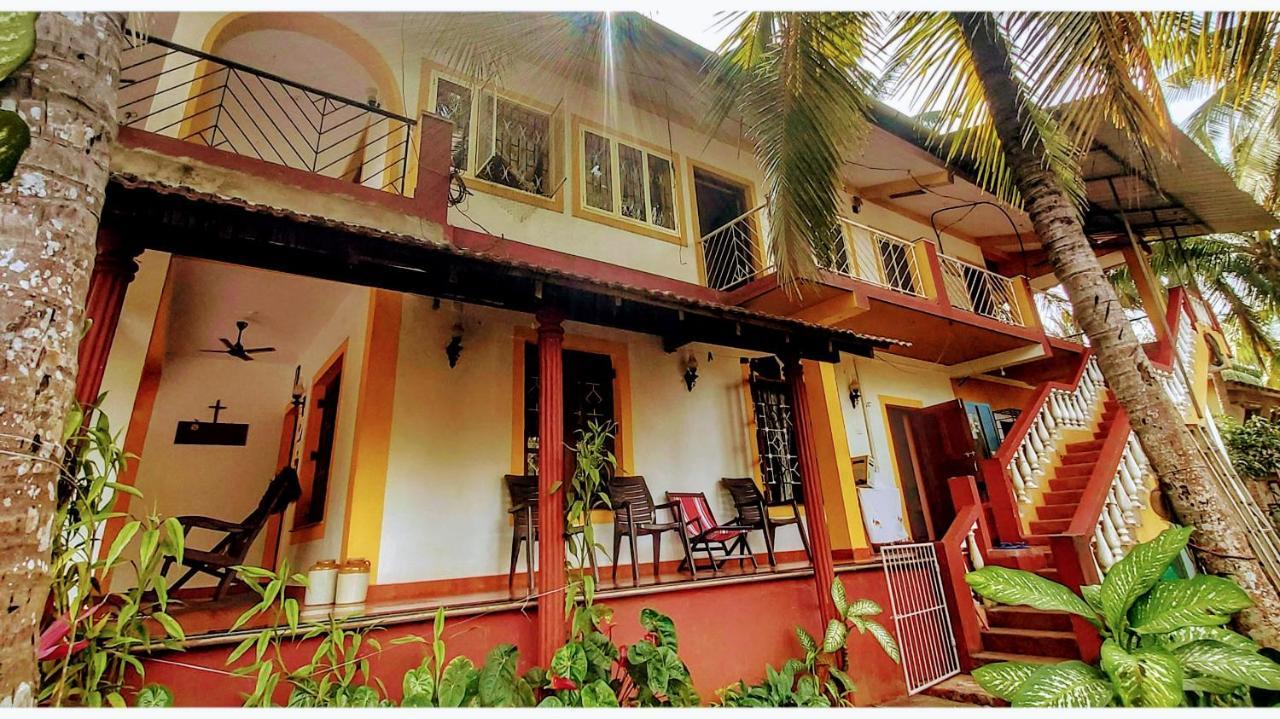 Maria'S Homestay By Vyom Trails Old Goa Exteriör bild