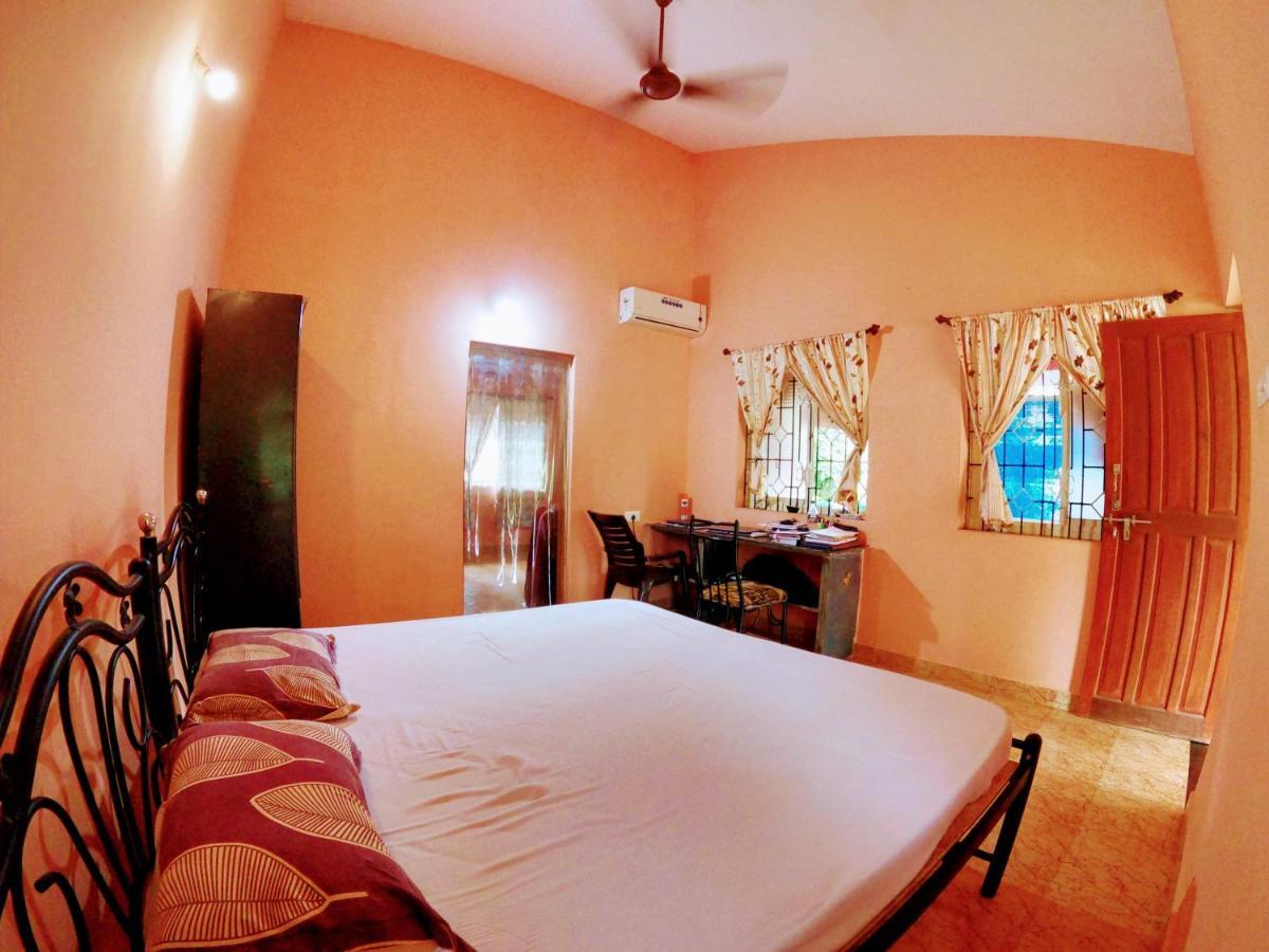 Maria'S Homestay By Vyom Trails Old Goa Exteriör bild